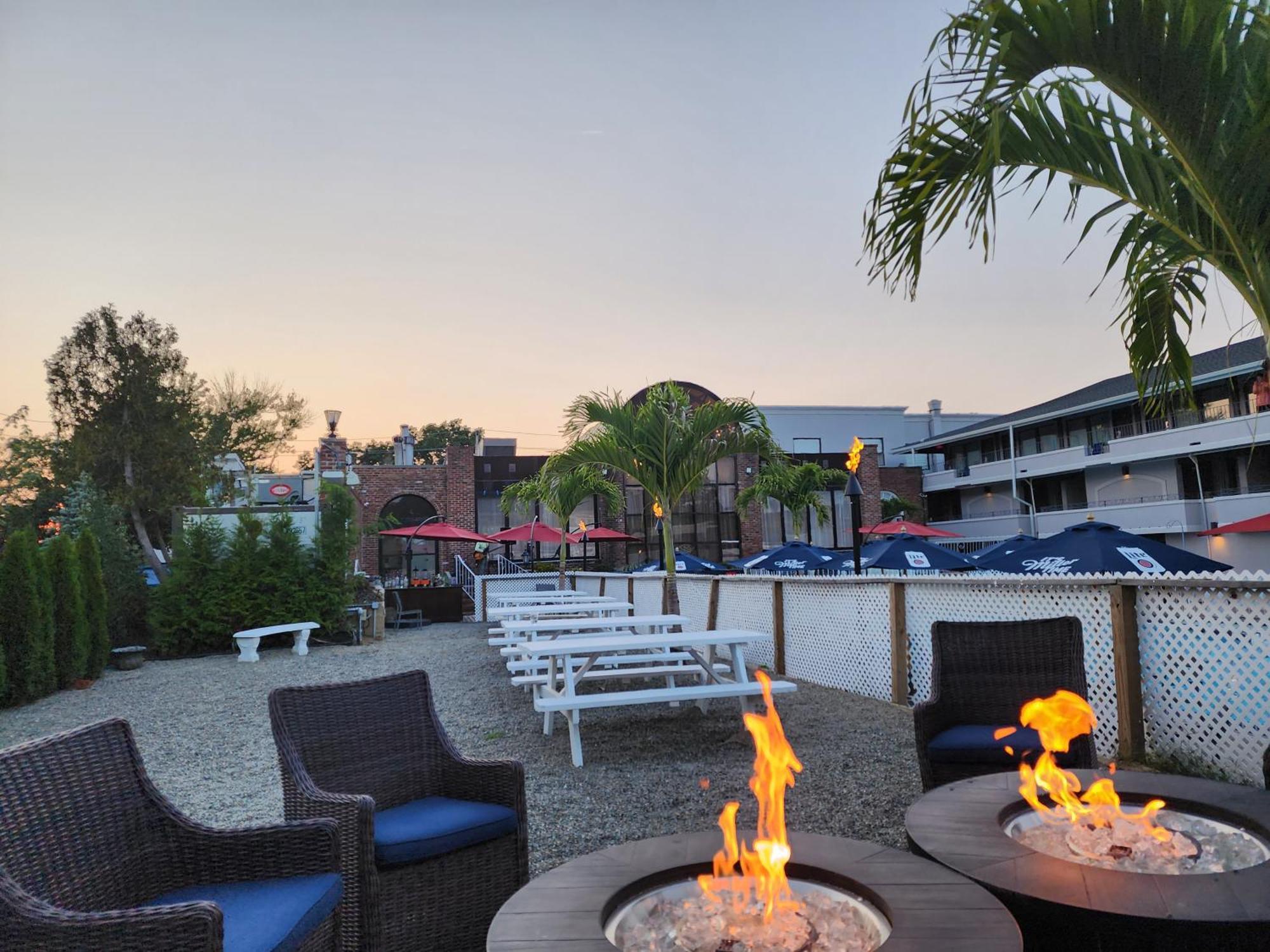 The Shore Club Spring Lake Heights Exterior photo